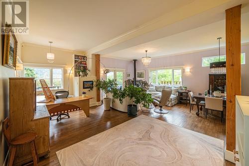 128 Union Street, Nelson, BC - Indoor Photo Showing Living Room With Fireplace