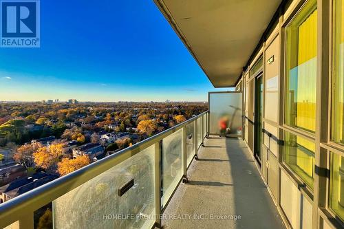 1907 - 68 Canterbury Place, Toronto, ON 