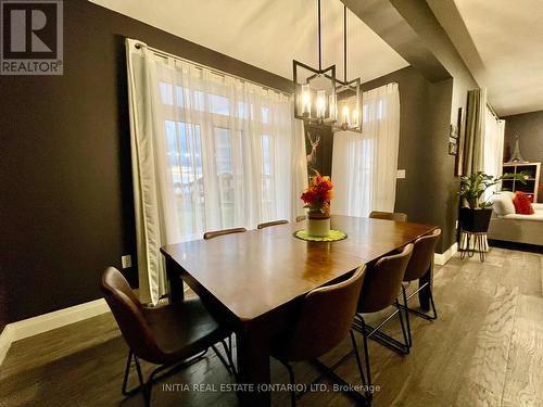 20 Basil Crescent, Middlesex Centre (Ilderton), ON - Indoor Photo Showing Dining Room