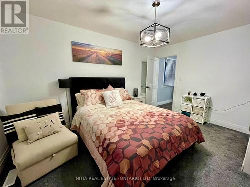 20 Basil Crescent, Middlesex Centre (Ilderton), ON - Indoor Photo Showing Bedroom