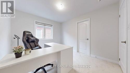 4 Waterleaf Road, Markham, ON - Indoor