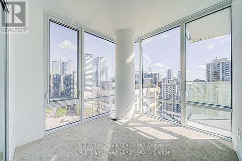 1805 - 501 Yonge Street, Toronto, ON - Indoor Photo Showing Other Room