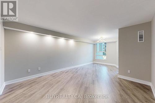 218 - 7905 Bayview Avenue, Markham, ON - Indoor Photo Showing Other Room