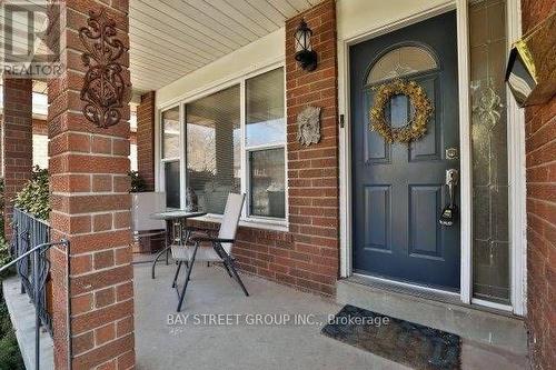 1511 Kenilworth Crescent, Oakville, ON - Outdoor With Exterior