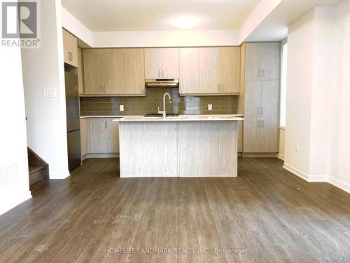 Th118 - 30 Almond Blossom Mews S, Vaughan, ON - Indoor Photo Showing Kitchen