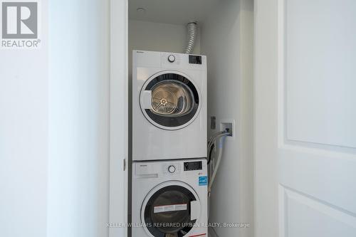 50 Upper Mall Way, Vaughan, ON - Indoor Photo Showing Laundry Room