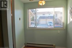 Dining room/Breakfast area off the kitchen - 