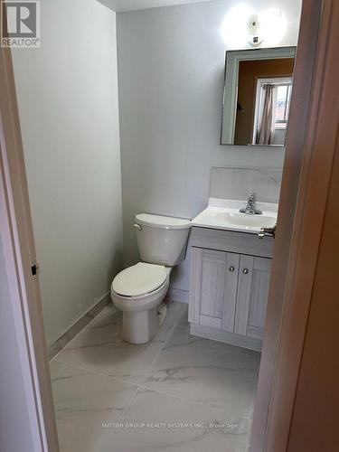 125 - 1050 Stainton Drive, Mississauga, ON - Indoor Photo Showing Bathroom