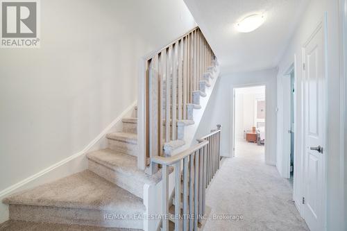 1691 Pleasure Valley Path, Oshawa, ON - Indoor Photo Showing Other Room