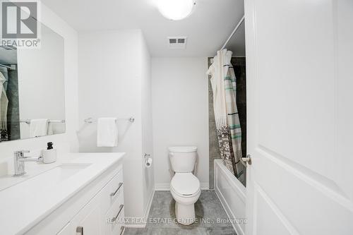 1691 Pleasure Valley Path, Oshawa, ON - Indoor Photo Showing Bathroom