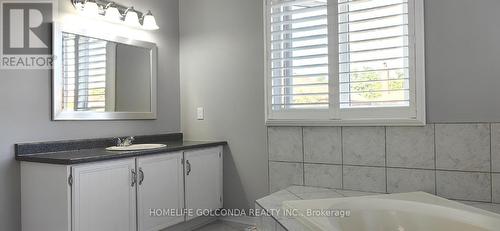 27 Carroll Street, Whitby, ON - Indoor Photo Showing Bathroom