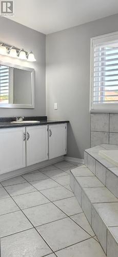 27 Carroll Street, Whitby, ON - Indoor Photo Showing Bathroom