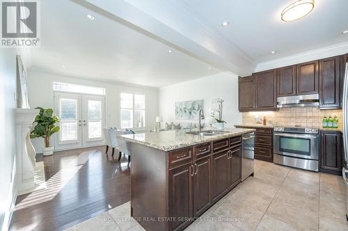 3168 Watercliffe Court, Oakville, ON - Indoor Photo Showing Kitchen With Stainless Steel Kitchen With Upgraded Kitchen