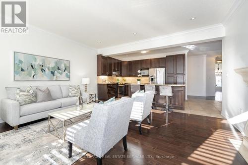 3168 Watercliffe Court, Oakville, ON - Indoor Photo Showing Living Room