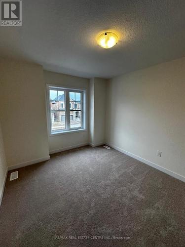 69 Moss Drive, Cambridge, ON - Indoor Photo Showing Other Room