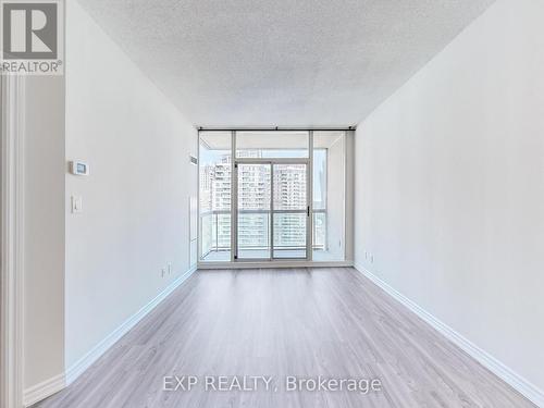 2509 - 3504 Hurontario Street, Mississauga, ON - Indoor Photo Showing Other Room