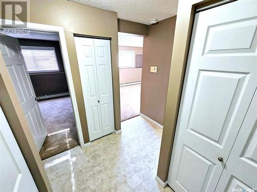 106 720 8Th Street E, Saskatoon, SK - Indoor Photo Showing Other Room