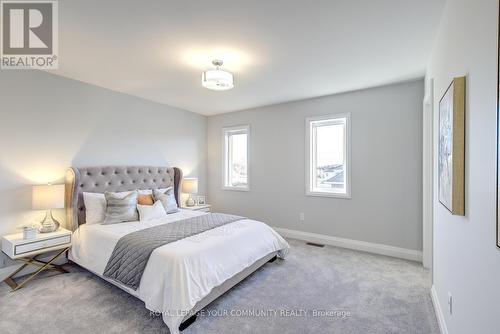 963 Grosbeak Trail, Pickering, ON - Indoor Photo Showing Bedroom