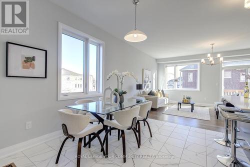 963 Grosbeak Trail, Pickering, ON - Indoor Photo Showing Dining Room