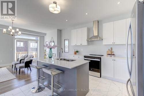 963 Grosbeak Trail, Pickering, ON - Indoor Photo Showing Kitchen With Stainless Steel Kitchen With Double Sink With Upgraded Kitchen