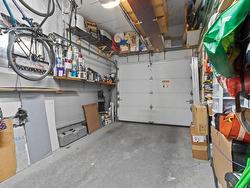 Garage - 