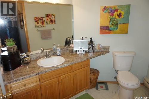 402 2930 Arens Road E, Regina, SK - Indoor Photo Showing Bathroom