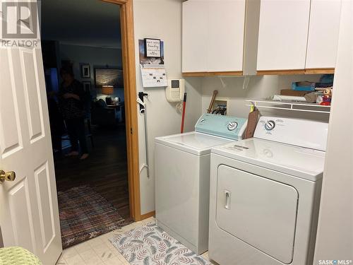 402 2930 Arens Road E, Regina, SK - Indoor Photo Showing Laundry Room