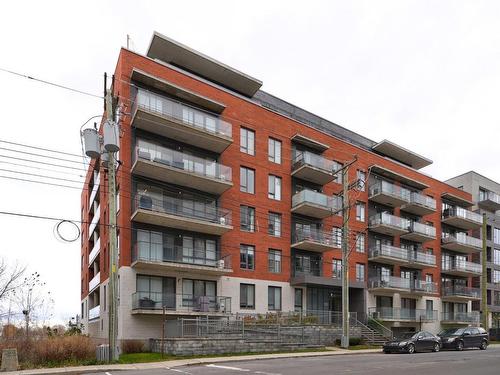 FaÃ§ade - 302-131 Ch. Bates, Mont-Royal, QC - Outdoor With Facade