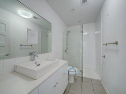 Ensuite bathroom - 