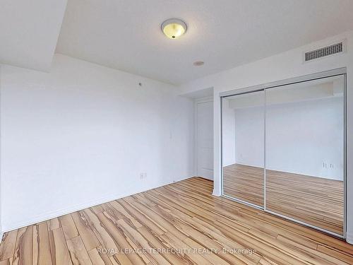 2412-275 Yorkland Rd, Toronto, ON - Indoor Photo Showing Other Room