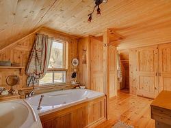 Ensuite bathroom - 