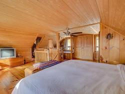 Master bedroom - 