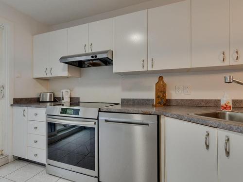 Kitchen - 2860 Rue Des Harles, Terrebonne (La Plaine), QC - Indoor Photo Showing Kitchen