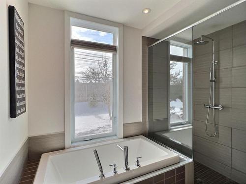 Salle de bains - 3450 Rue Des Francs-Bourgeois, Boisbriand, QC - Indoor Photo Showing Bathroom