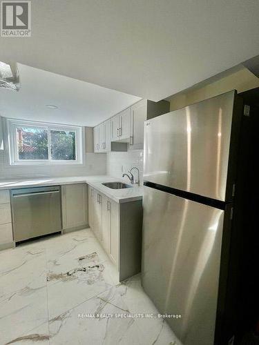 Bsmt - 56 Farrow Crescent, Ajax, ON - Indoor Photo Showing Kitchen