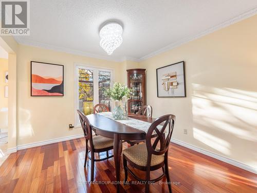 51 Houseman Crescent, Richmond Hill, ON - Indoor Photo Showing Dining Room