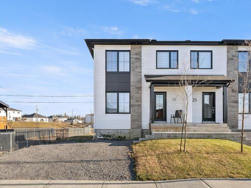 Frontage - 23 Rue Robert-Laplante, Sainte-Catherine-De-La-Jacques-Cartier, QC - Outdoor With Facade