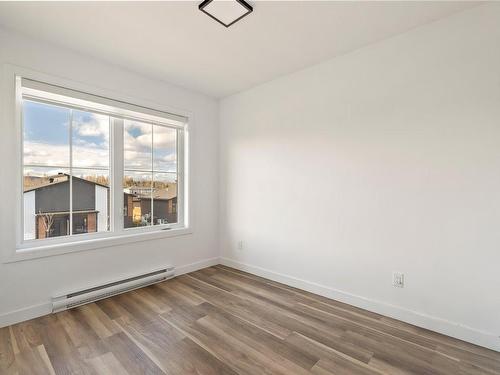 Master bedroom - 23 Rue Robert-Laplante, Sainte-Catherine-De-La-Jacques-Cartier, QC - Indoor Photo Showing Other Room