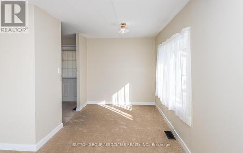 22 Trefoil Drive, Innisfil, ON - Indoor Photo Showing Other Room