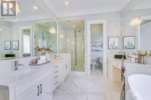 332 Sawyer Road, Oakville, ON - Indoor Photo Showing Bathroom