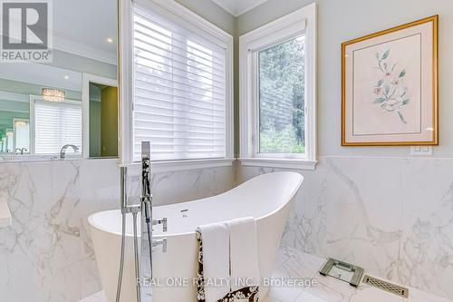 332 Sawyer Road, Oakville, ON - Indoor Photo Showing Bathroom