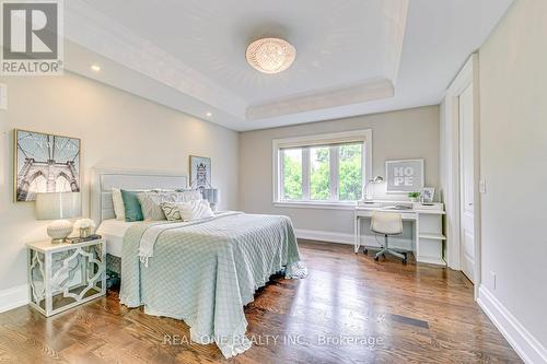 332 Sawyer Road, Oakville, ON - Indoor Photo Showing Bedroom