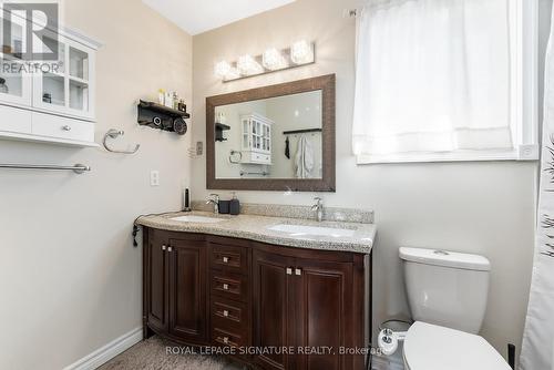 7394 Cloverleaf Court, Mississauga, ON - Indoor Photo Showing Bathroom