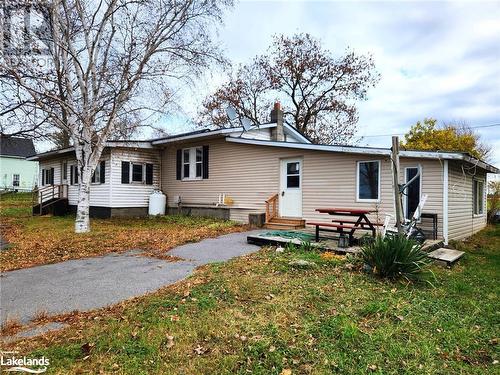 Main House with Granny/In-Law Suite - 388 N Big Island Road, Prince Edward County, ON 