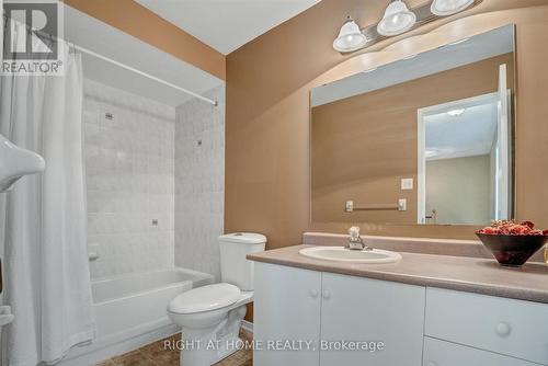 8 Trellanock Avenue, Toronto (Rouge), ON - Indoor Photo Showing Bathroom