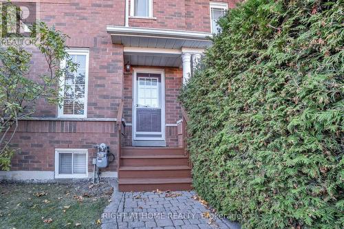 8 Trellanock Avenue, Toronto (Rouge), ON - Outdoor