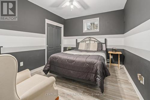 5 Callaghan Crescent, Halton Hills (Georgetown), ON - Indoor Photo Showing Bedroom