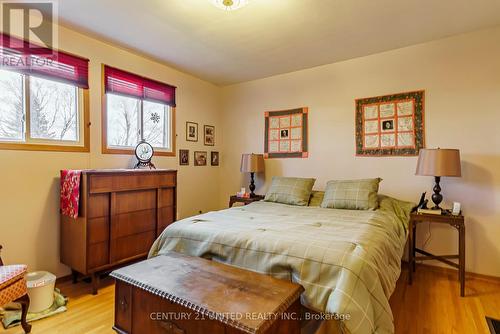 970 Cumberland Avenue, Peterborough (Northcrest), ON - Indoor Photo Showing Bedroom