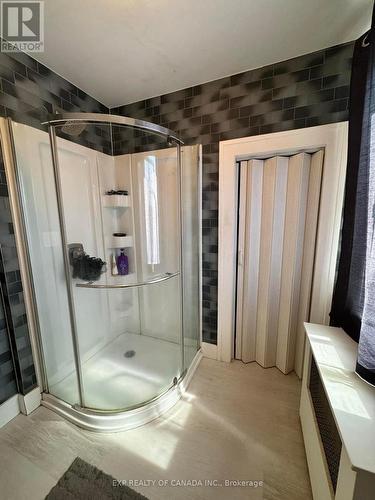 123 Father Costello Drive, Timmins (Main Area), ON - Indoor Photo Showing Bathroom