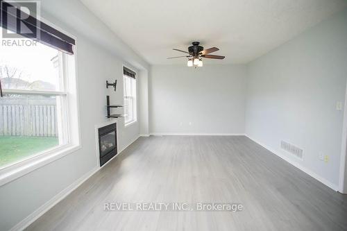 38 Lovell Crescent, Brantford, ON - Indoor Photo Showing Other Room With Fireplace